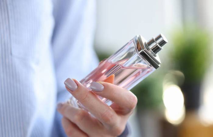 Types of Perfumes for Women with Characteristics