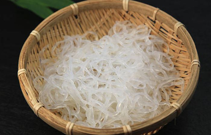 HEALTH BENEFITS Shirataki noodles 