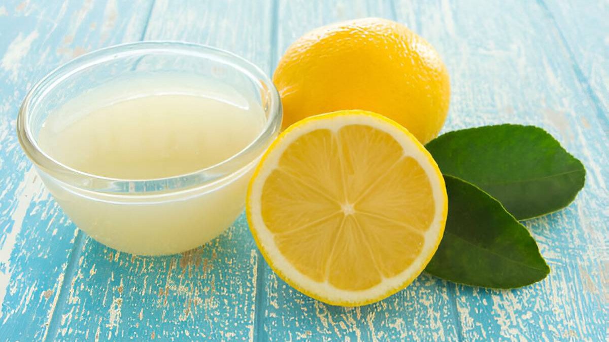 How To Remove Dark Spots – wellhealthorganic.com/easily-remove-dark-spots-lemon-juice